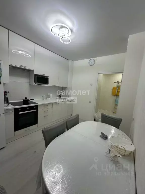 2-к кв. Омская область, Омск ул. Леонида Маслова, 8 (57.0 м) - Фото 2