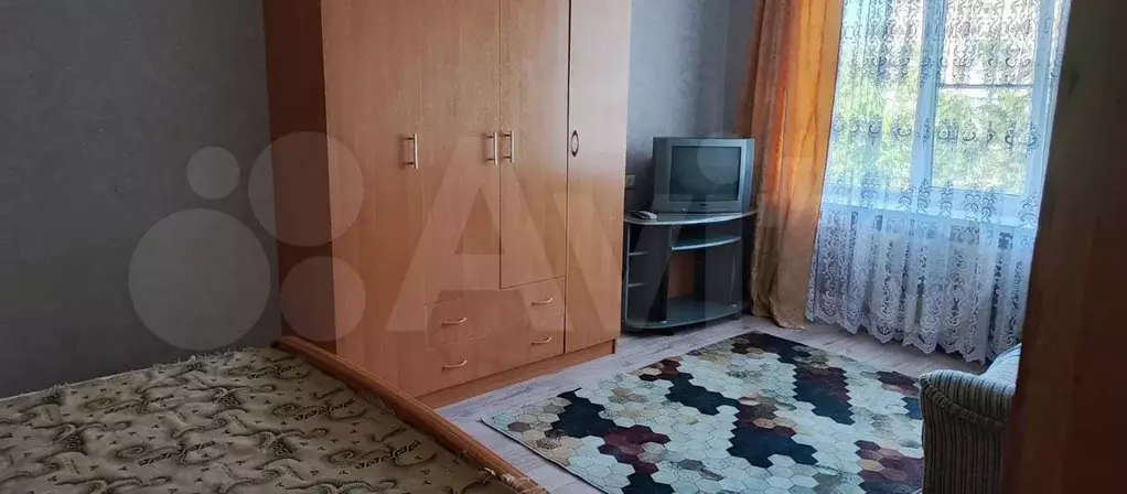 1-к. квартира, 32 м, 4/5 эт. - Фото 0