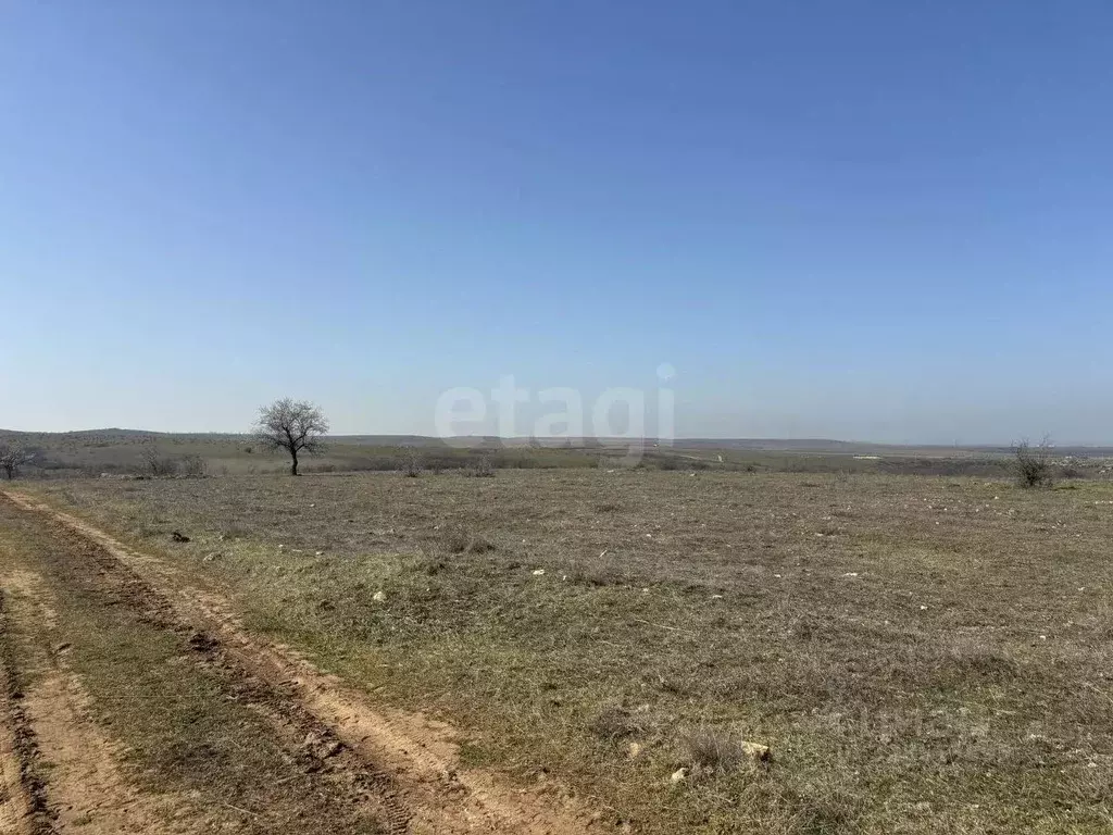 Участок в Крым, Бахчисарайский район, Ароматненское с/пос, Садовод СНТ ... - Фото 1