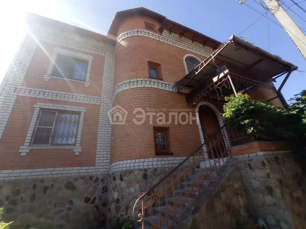 Дом в Волгоград, Михайловская улица, 5 (292.1 м) - Фото 1