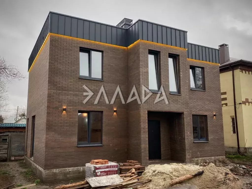 Дом в Ростовская область, Ростов-на-Дону Орская ул. (160 м) - Фото 1