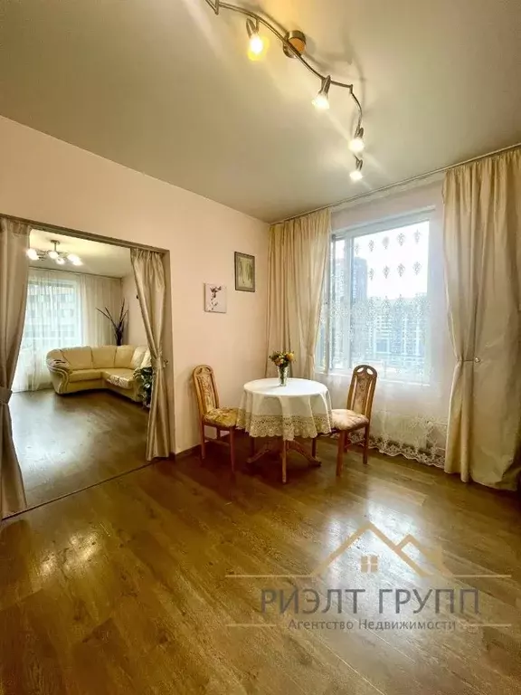 3-к кв. Татарстан, Казань ул. Сибгата Хакима, 60 (92.0 м) - Фото 1