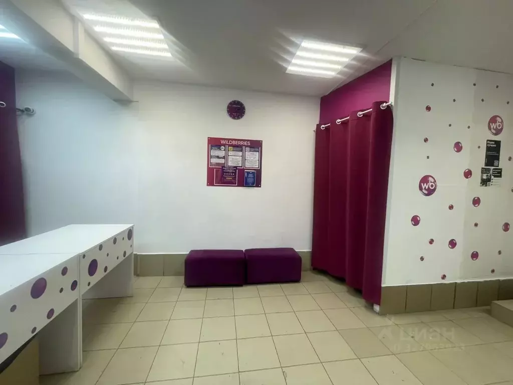 Помещение свободного назначения в Омская область, Омск ул. ... - Фото 2