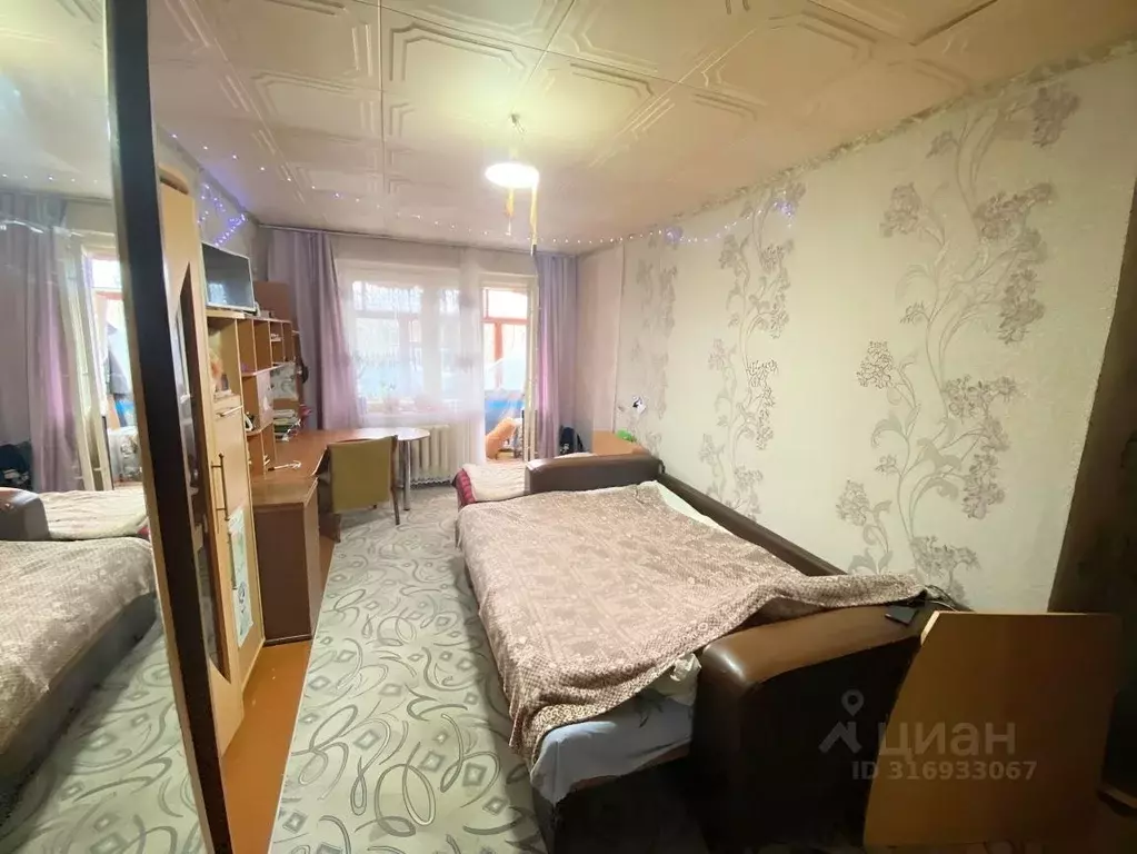 3-к кв. Ленинградская область, Кингисепп Аптекарский пер., 3 (59.0 м) - Фото 1