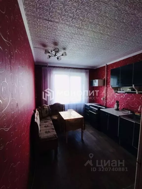 3-к кв. Белгородская область, Старый Оскол ул. Хмелева, 8 (63.0 м) - Фото 0