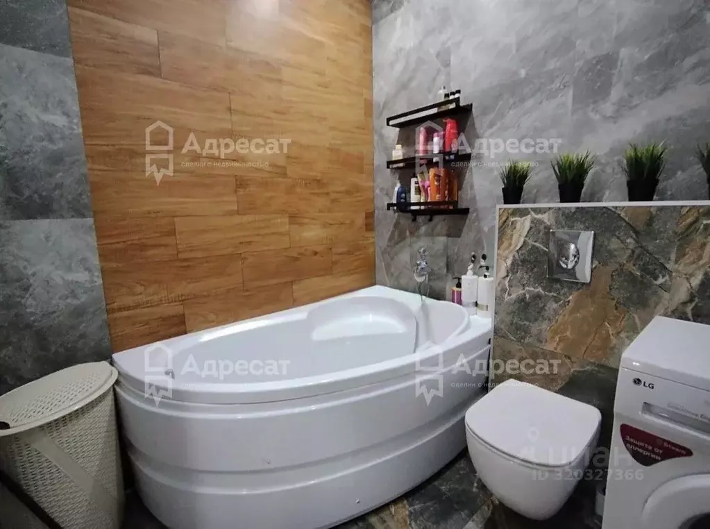 2-к кв. Волгоградская область, Волгоград ул. Лавочкина, 7 (62.0 м) - Фото 1