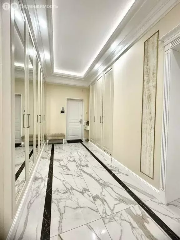 3-комнатная квартира: Алушта, Парковая улица, 5 (152.2 м) - Фото 2