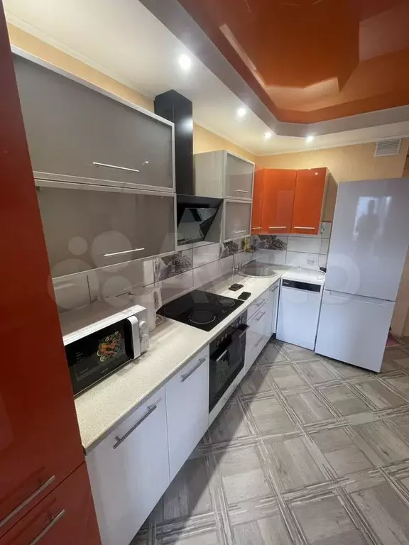 1-к. квартира, 41 м, 3/17 эт. - Фото 0