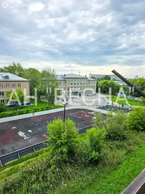 3-комнатная квартира: Искитим, микрорайон Центральный, 22А (56.2 м) - Фото 1