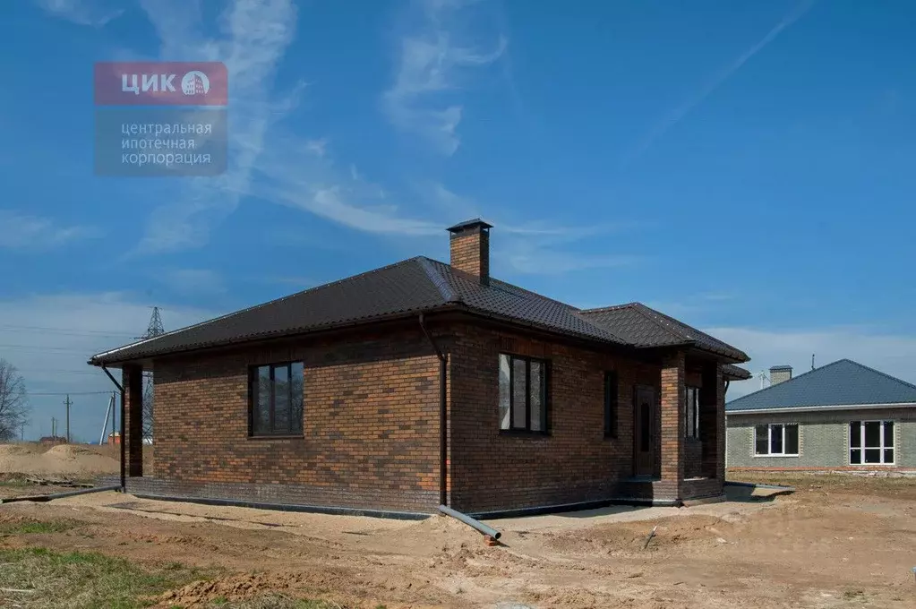 Дом в Рязанская область, Рязанский район, Дядьковское с/пос, пос. ... - Фото 0