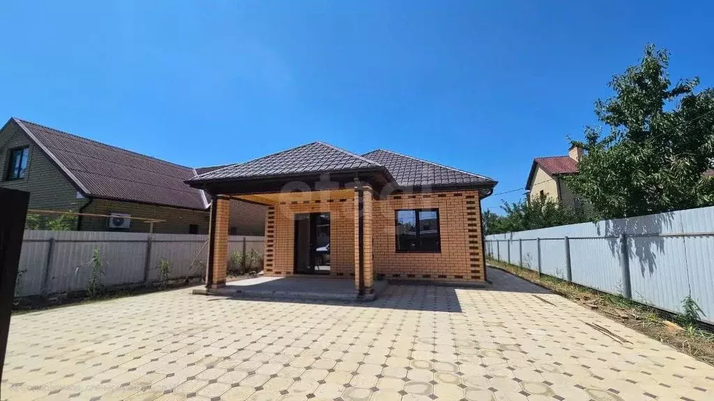 Дом в Астраханская область, Астрахань Малиновая ул., 59 (120 м) - Фото 2