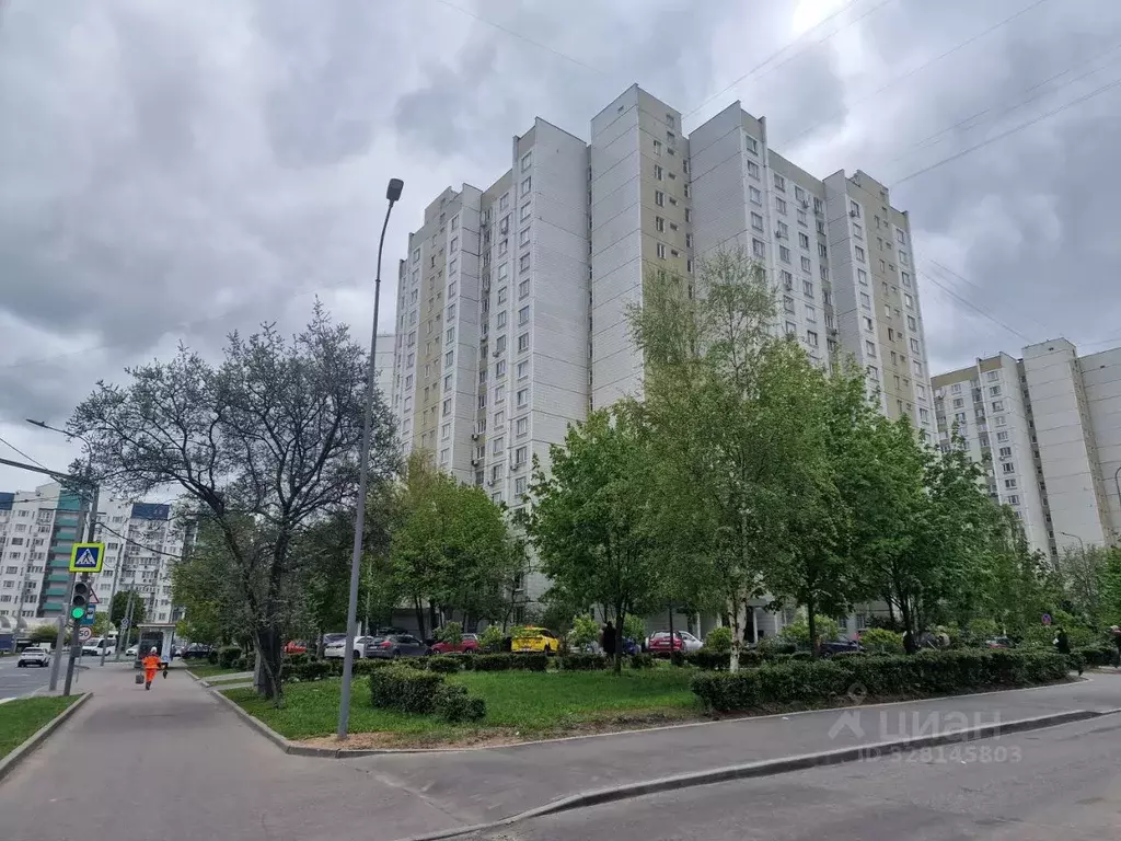 3-к кв. Москва ул. Генерала Белобородова, 16 (76.1 м) - Фото 0