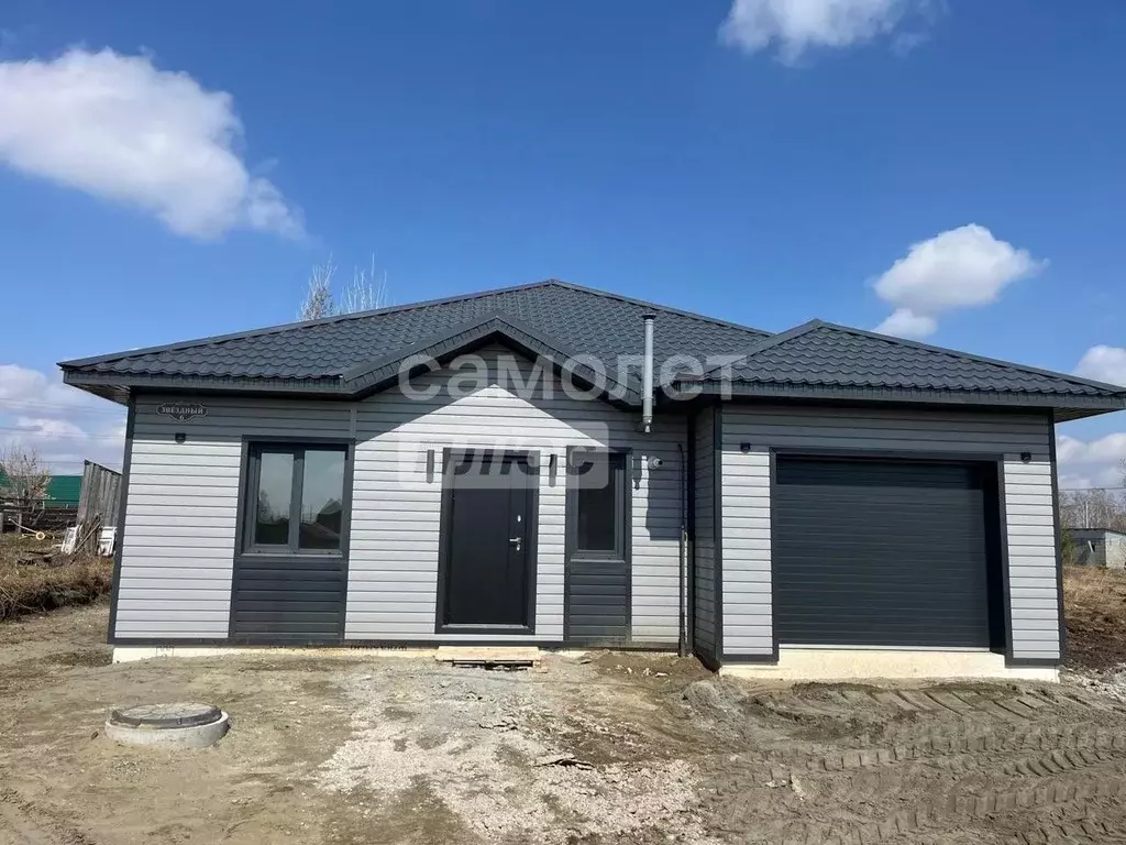 Дом в Алтайский край, Первомайский район, с. Санниково ул. Зимняя (105 ... - Фото 1