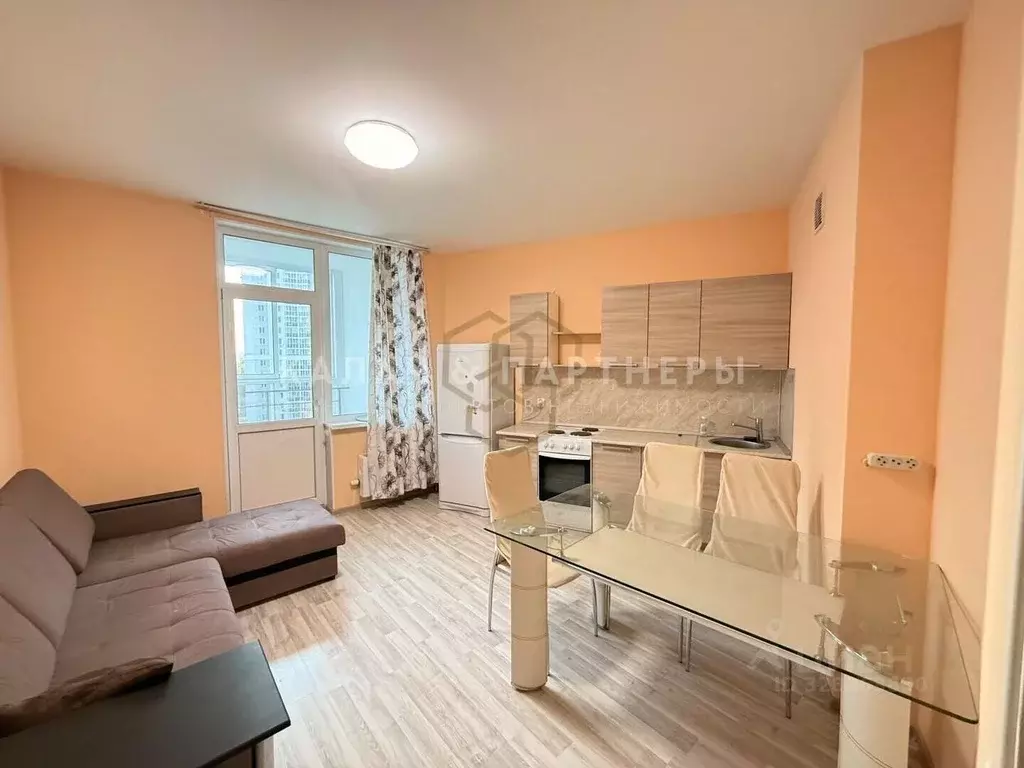 2-к кв. Свердловская область, Екатеринбург ул. Чкалова, 231 (51.0 м) - Фото 1