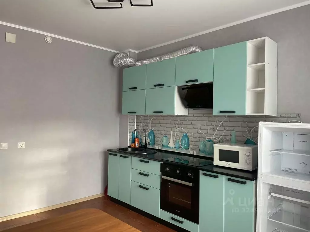 1-к кв. Белгородская область, Старый Оскол Степной мкр, 26 (52.0 м) - Фото 2