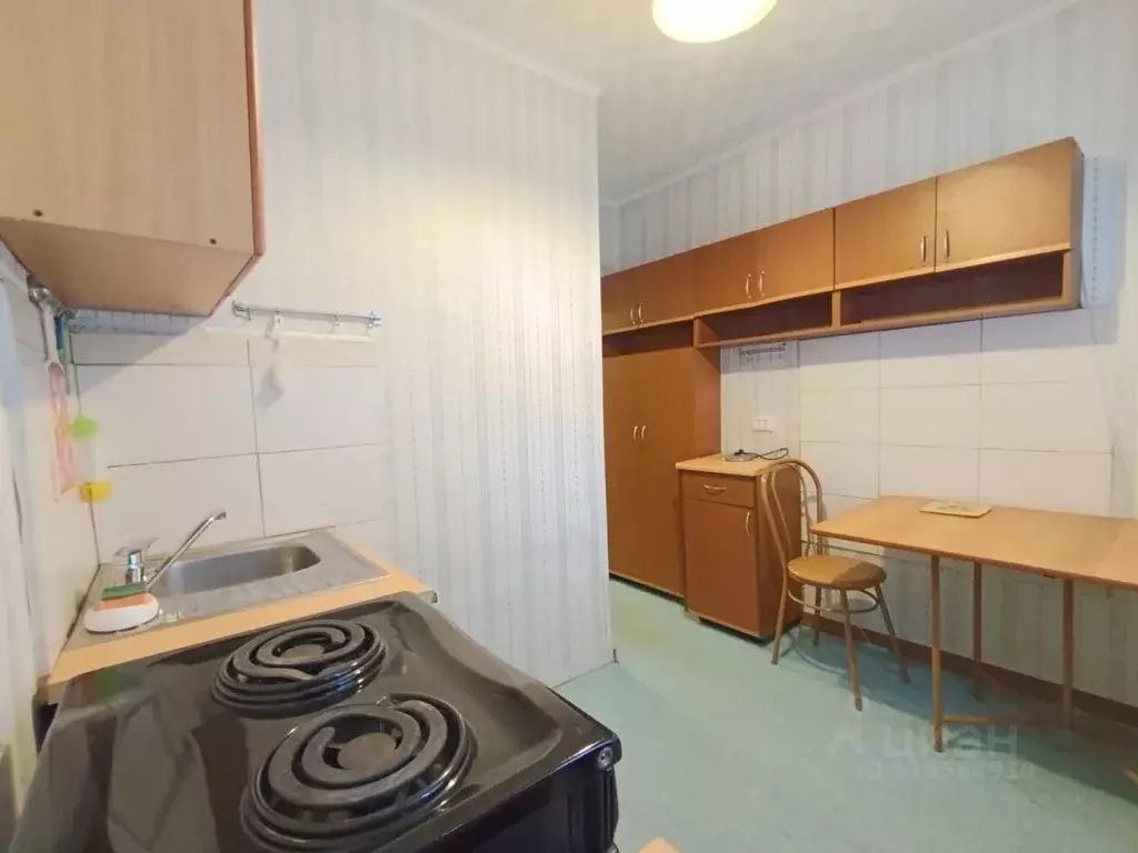 2-к кв. Тюменская область, Тюмень Мелиораторов мкр, ул. Мелиораторов, ... - Фото 0