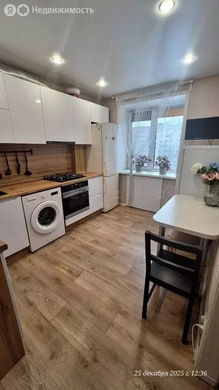 4-комнатная квартира: Казань, улица Ильича, 19 (75 м) - Фото 1