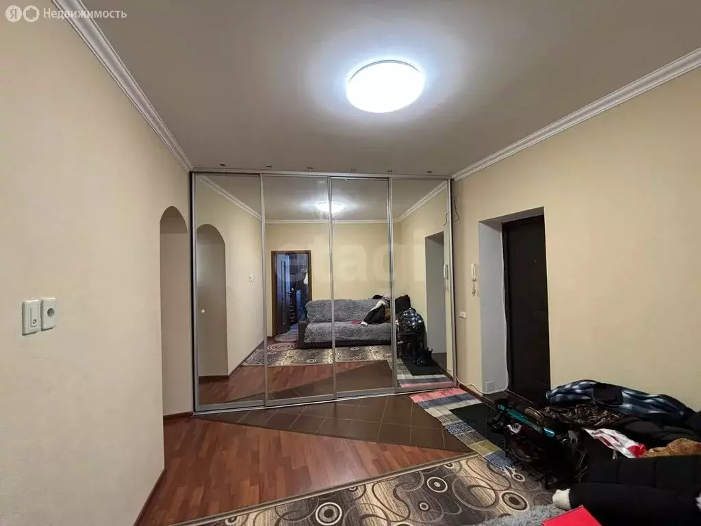 2-комнатная квартира: Кемерово, улица 40 лет Октября, 17 (57 м) - Фото 2