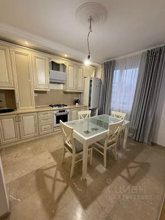 2-к кв. Астраханская область, Астрахань ул. Генерала Епишева, 19 (55.0 ... - Фото 1