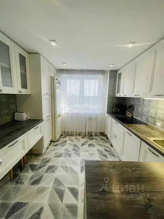 3-к кв. Кировская область, Киров ул. Крупской, 10 (63.0 м) - Фото 2