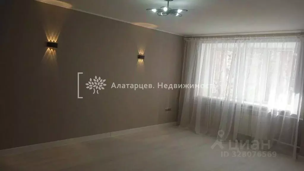 Студия Томская область, Томск ул. Дзержинского, 57 (30.6 м) - Фото 1