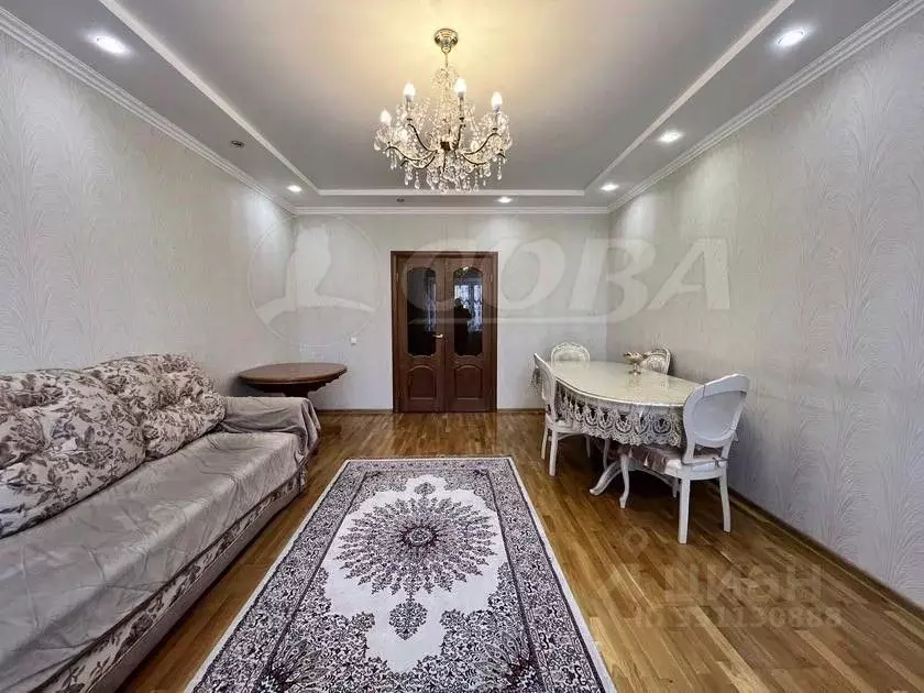 3-к кв. Тюменская область, Тюмень Малая Боровская ул., 28к1 (100.0 м) - Фото 1