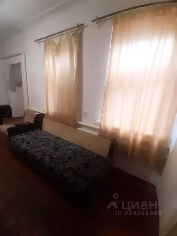 Дом в Ростовская область, Батайск Ленинградская ул. (70 м) - Фото 1