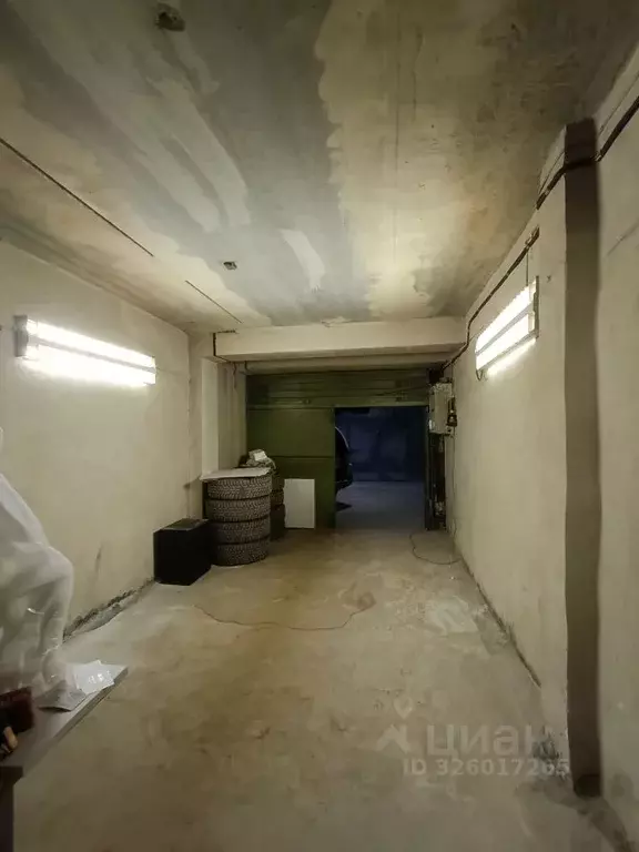 Гараж в Свердловская область, Екатеринбург ул. Фронтовых Бригад, 12 ... - Фото 2