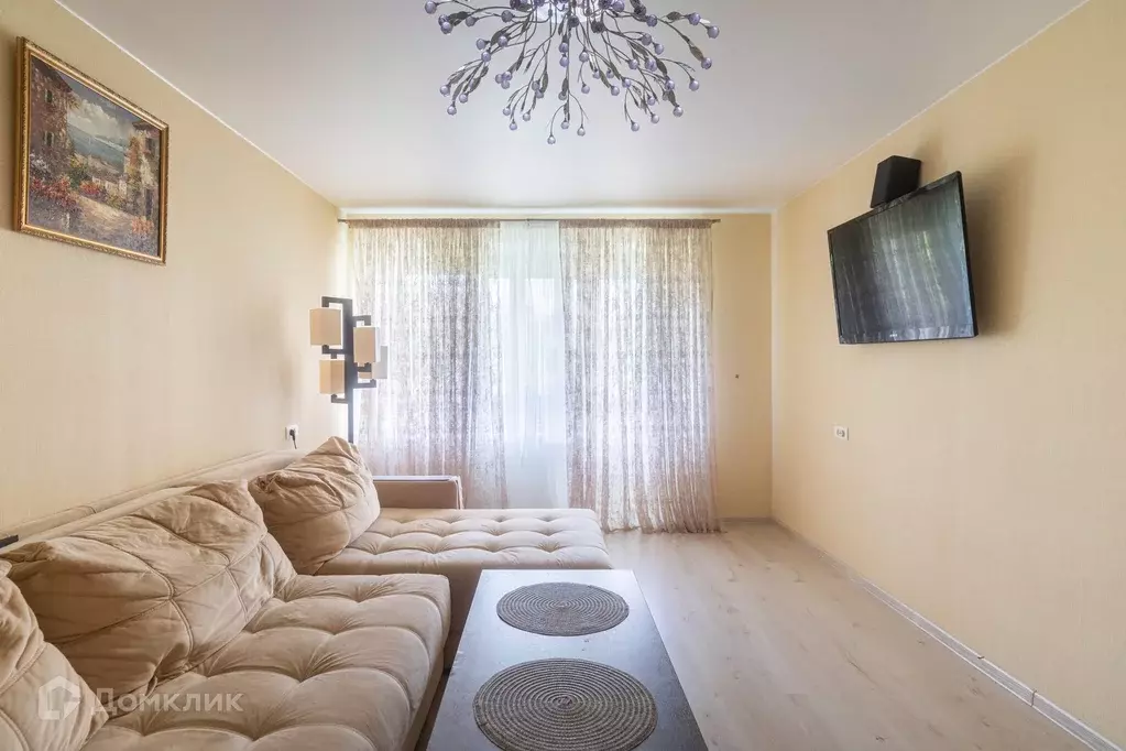 Продаётся 4-к квартира, 76.1 м - Фото 0