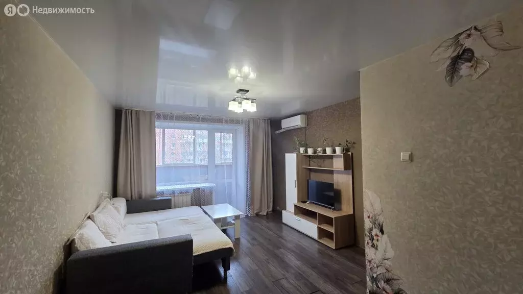 1-комнатная квартира: Екатеринбург, Уральская улица, 4 (34 м) - Фото 1