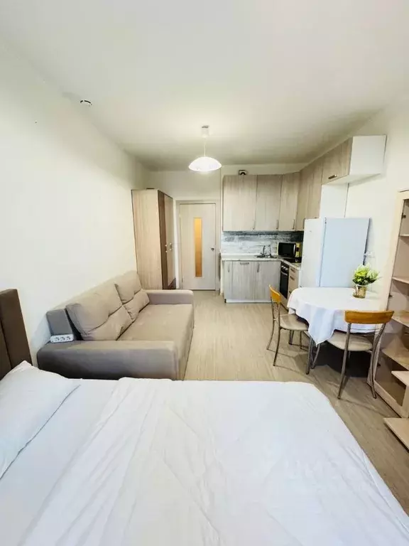 Студия Свердловская область, Екатеринбург ул. Чайковского, 66А (30.0 ... - Фото 1