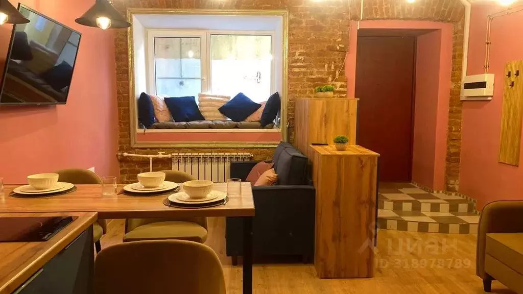 Студия Санкт-Петербург Никольская пл., 6 (25.0 м) - Фото 1