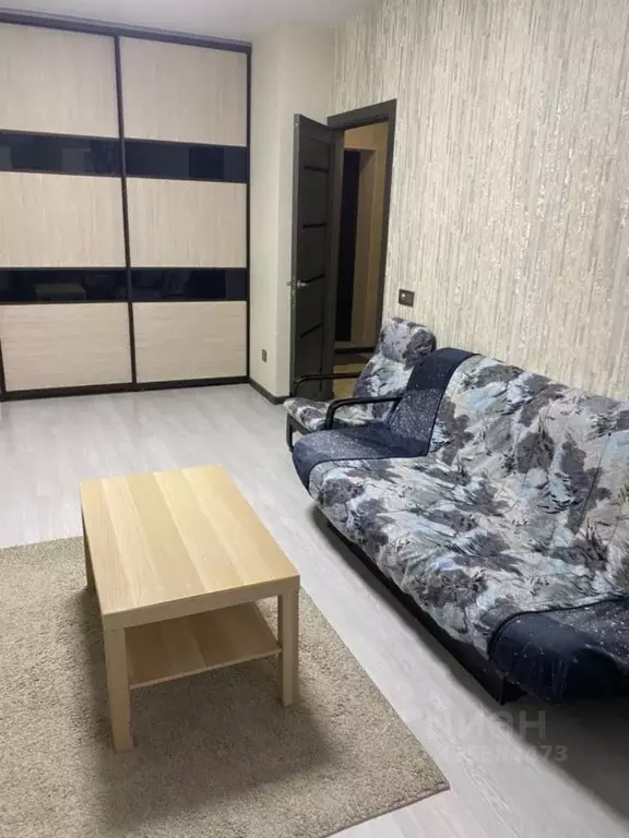 1-к кв. Волгоградская область, Волжский пл. Труда, 2 (38.1 м) - Фото 2