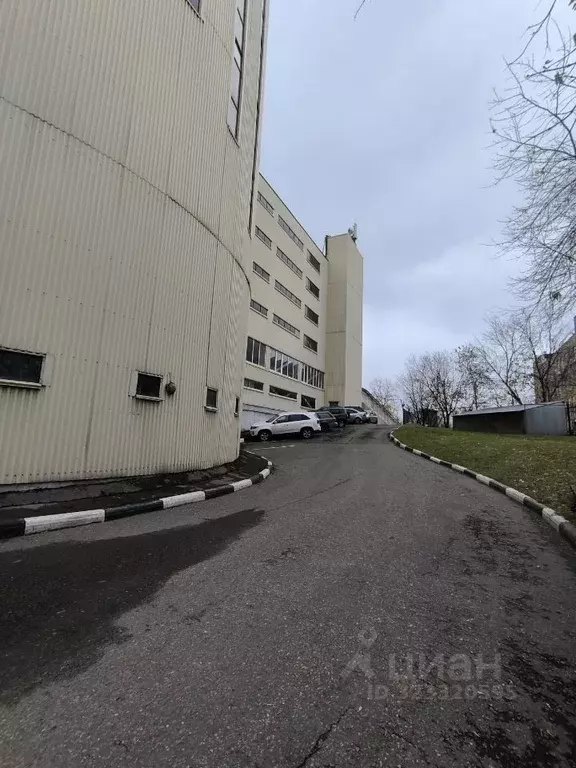 Гараж в Москва 7-я Кожуховская ул., 15А (18 м) - Фото 2