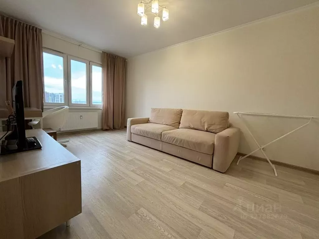 2-к кв. Татарстан, Казань просп. Альберта Камалеева, 32 (60.0 м) - Фото 2