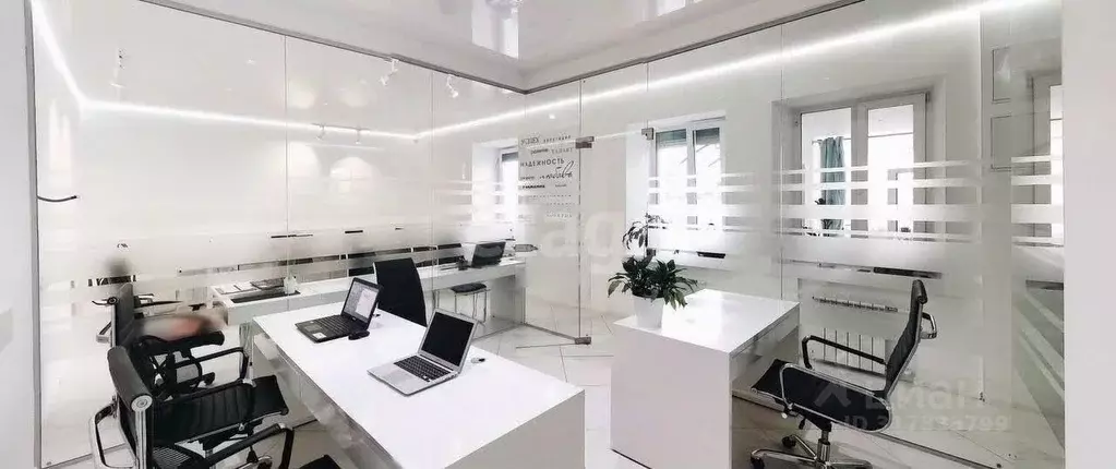 Офис в Крым, Симферополь ул. Желябова (82 м) - Фото 1