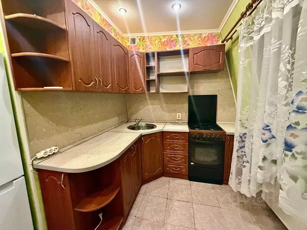 1-к кв. Волгоградская область, Волгоград Жилгородок мкр, ул. ... - Фото 1