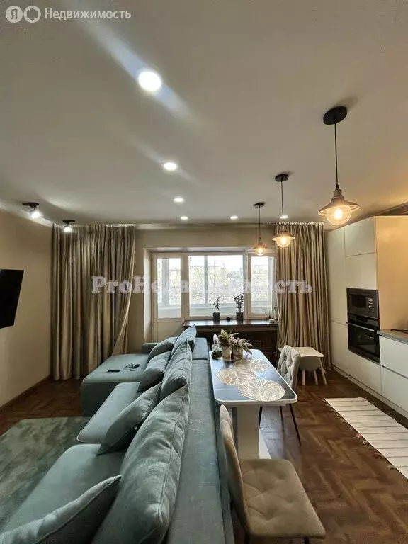 2-комнатная квартира: Кызыл, микрорайон Энергетиков, 11 (70.4 м) - Фото 2