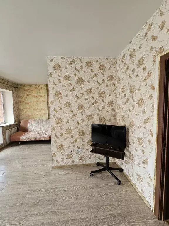 2-к. квартира, 69 м, 6/9 эт. - Фото 1