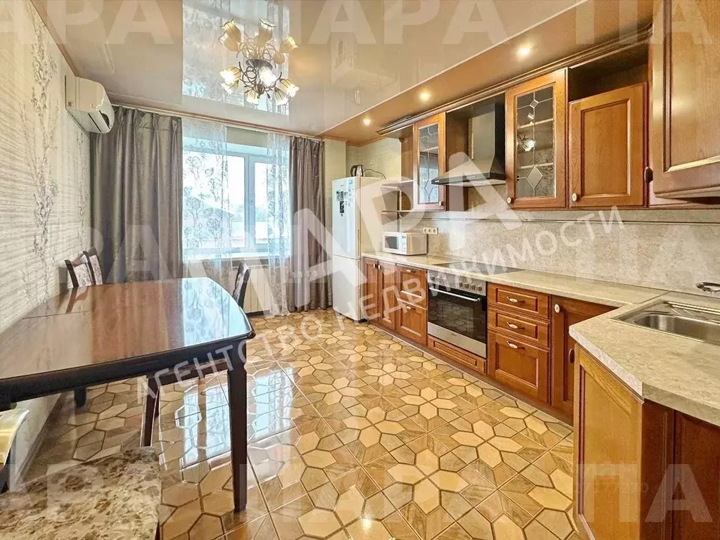 2-к кв. Самарская область, Самара Солнечная ул., 28 (74.0 м) - Фото 1