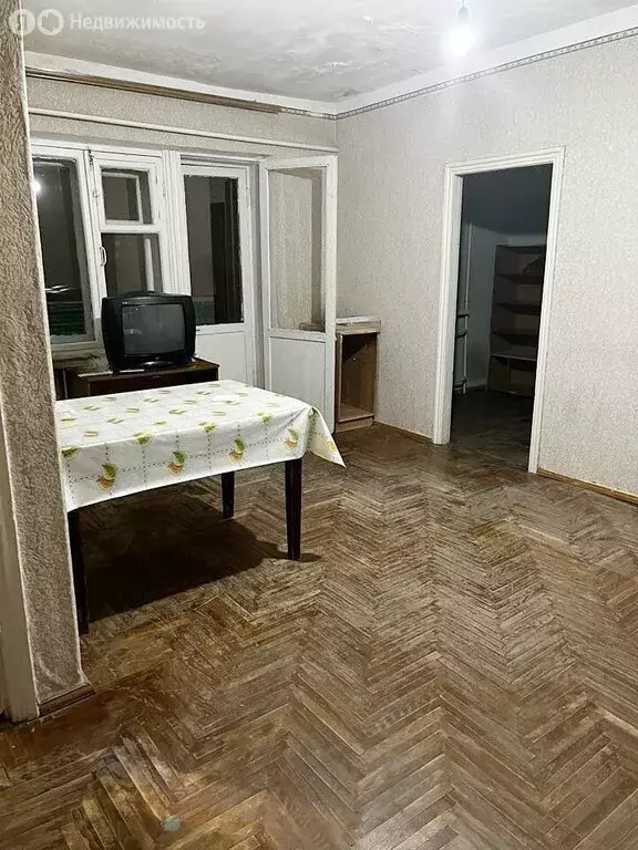 3-комнатная квартира: Нальчик, проспект Ленина, 35А (60 м) - Фото 0