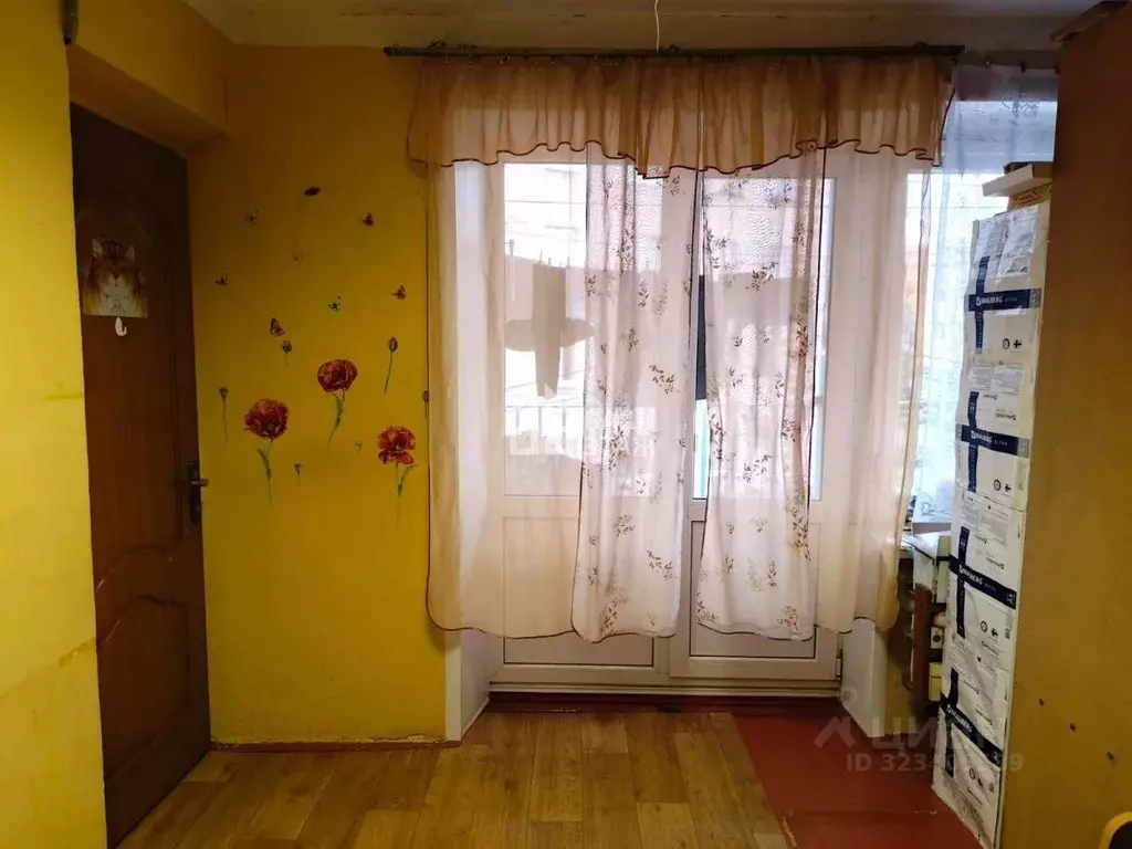 Комната Калужская область, Калуга ул. Кутузова, 31к1 (11.0 м) - Фото 0