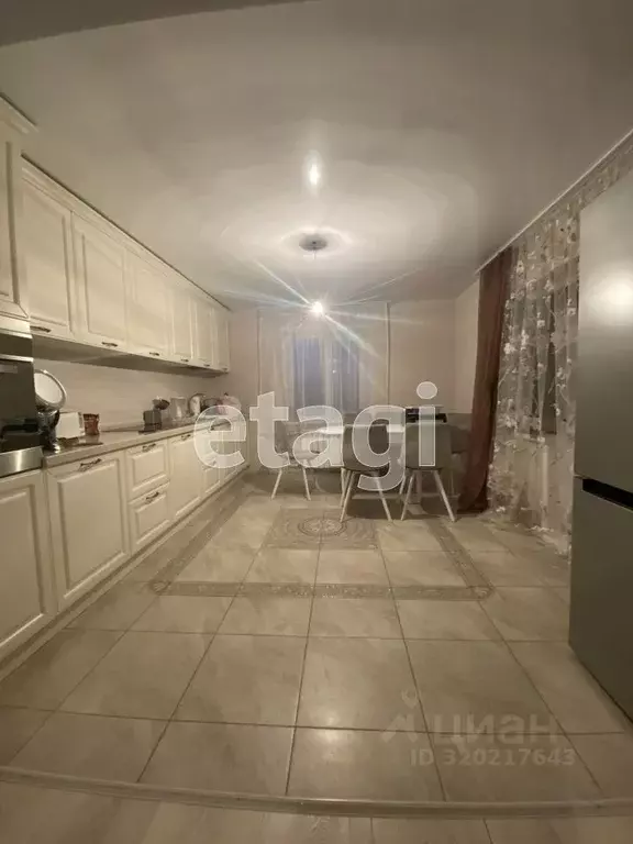 Дом в Бурятия, Улан-Удэ ул. Искристая, 6 (248 м) - Фото 1