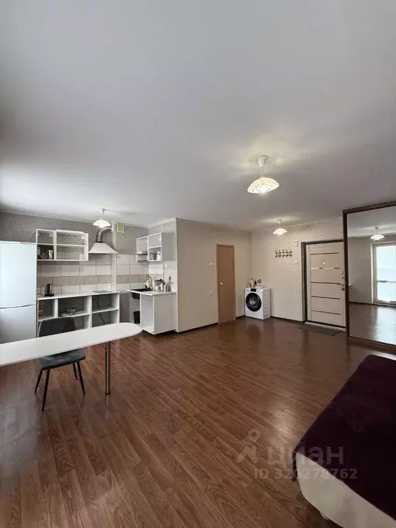 Студия Омская область, Омск Осоавиахимовская ул., 185к3 (33.3 м) - Фото 2