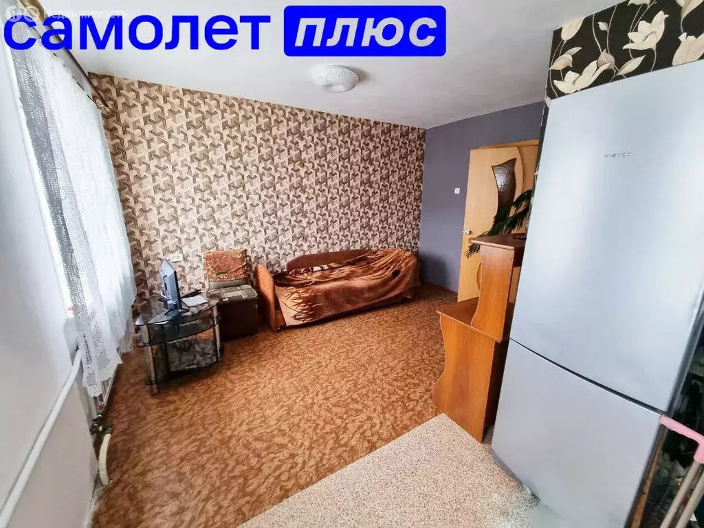 3-комнатная квартира: Фокино, улица Постникова, 8 (60.4 м) - Фото 1