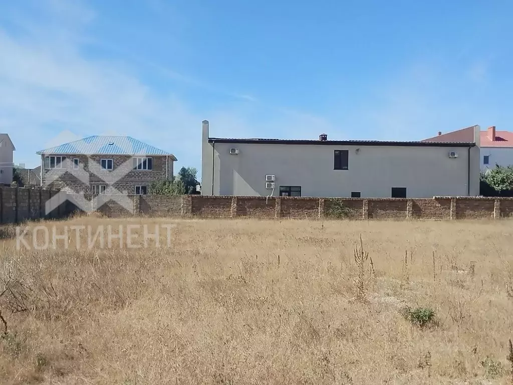 Участок в Крым, Евпатория городской округ, Заозерное пгт ул. ... - Фото 0