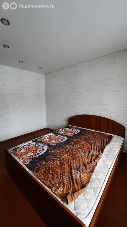 2-комнатная квартира: Саяногорск, микрорайон Заводской, 13 (44.8 м) - Фото 1