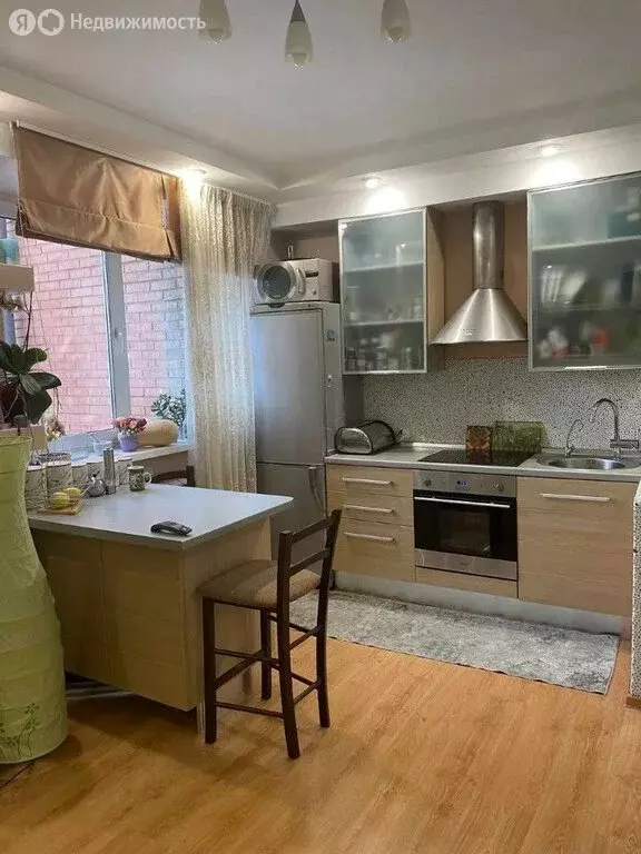 2-комнатная квартира: Иркутск, микрорайон Топкинский, 24 (55.4 м) - Фото 1