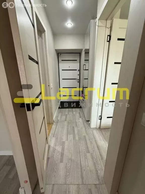 1-комнатная квартира: Красноярск, Свободный проспект, 12 (32 м) - Фото 1
