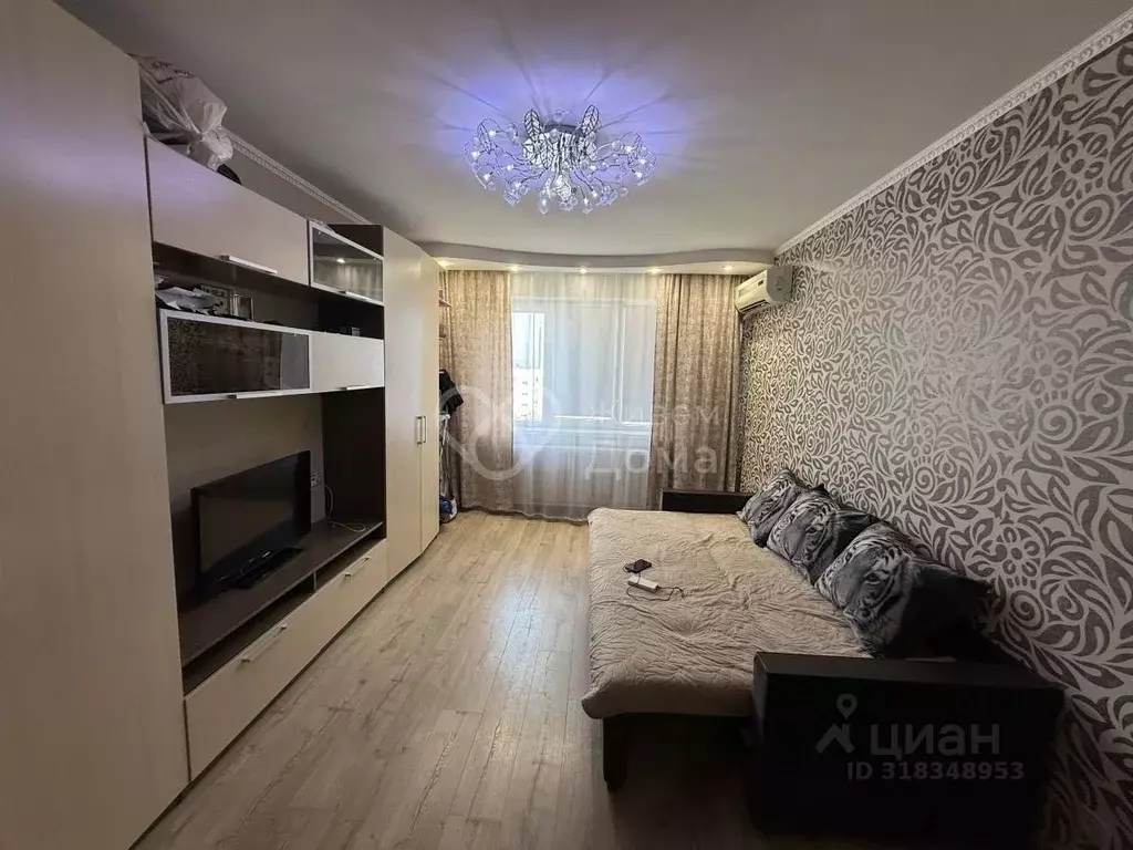 2-к кв. Волгоградская область, Волгоград ул. Маршала Еременко, 62 ... - Фото 0